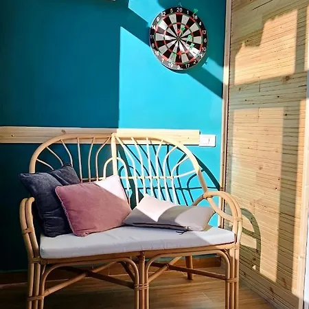 Nuci'S Place 2 Sunny Apartment With Balcony 15 Min From Bllok * Tirana