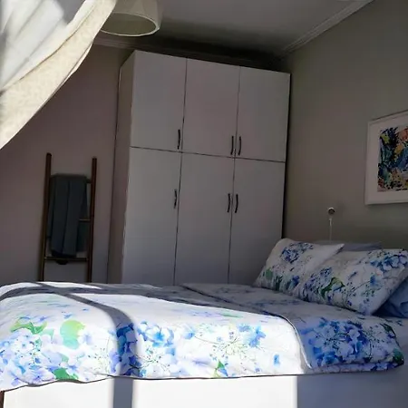 Nuci's Place 2, Sunny With Balcony Near Blloku Apartamento *