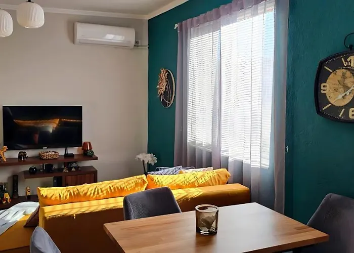 Nuci's Place 2 Sunny With Balcony 15 Min From Bllok