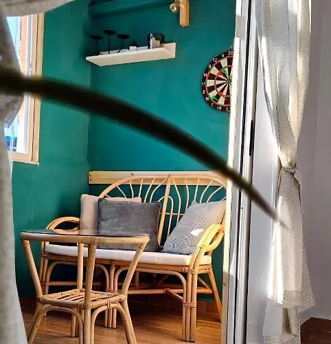 Διαμέρισμα Nuci's Place 2 Sunny With Balcony 15 Min From Bllok Τίρανα